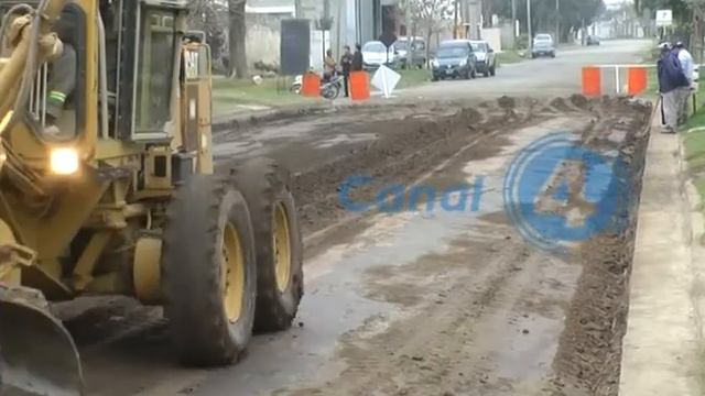 PAVIMENTACIÓN EN BARRIO SANCOR смотреть онлайн