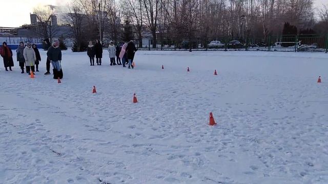 Весёлые старты, зимние забавы смотреть онлайн