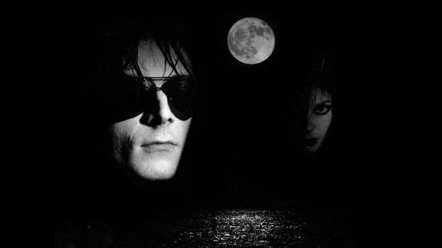 The Sisters Of Mercy - Lucretia My Reflection смотреть онлайн