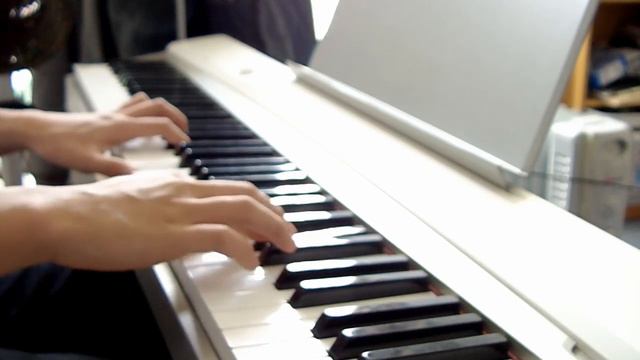 Yiruma - River Flows in you (Piano Cover by Yee Lock) смотреть онлайн