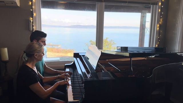 Pirates of the Caribbean - 4 Hands 1 Piano - Toby and Sarah смотреть онлайн