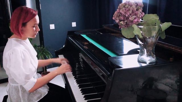 Beautiful piano music. Roza FA - Hold my hand смотреть онлайн
