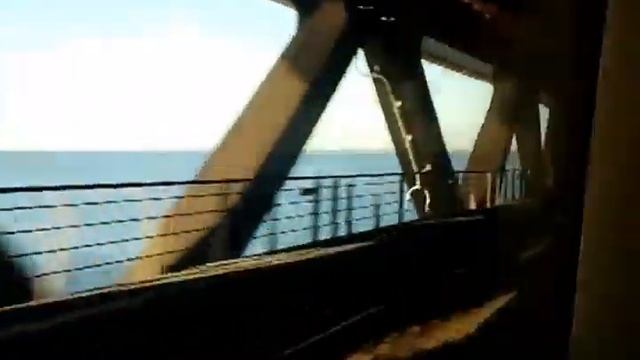 Oresund Bridge (Эресуннский мост) смотреть онлайн