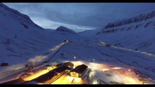 Flight over Longyearbyen 31 01 2015 at 12pm смотреть онлайн