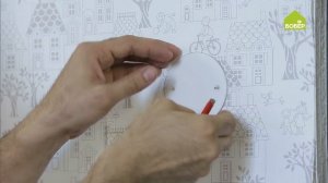 Делаем РЕМОНТ сами. Как спрятать крышку распределительной коробки. Советы по наклейке обоев дома