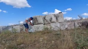 Сказание о ТИТАНАХ: лекция на полигональных руинах Хатуссы (повтор от августа 2022)