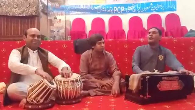 Philips khan singing beautiful saleebi ghazal Pina zahir ghamon ka kitna mushkl ha смотреть онлайн