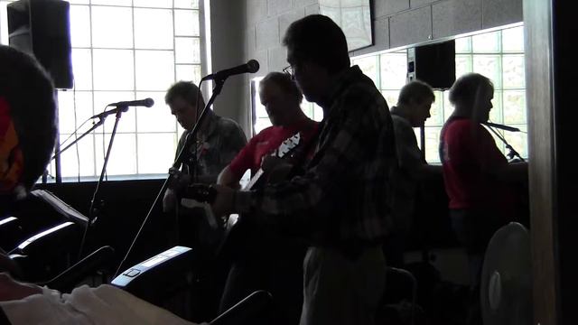 The Salt Creek Boys - Runaway (Del Shannon cover) смотреть онлайн