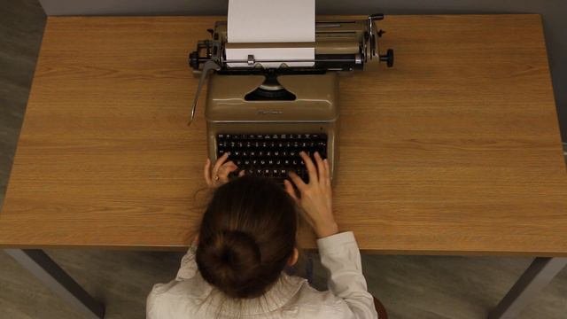 Typewriter Optima M12 - typing смотреть онлайн