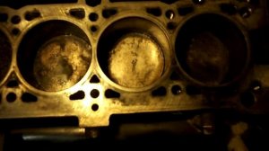 Рено Логан стук в ГБЦ.