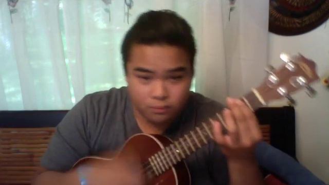 JessieJ - Domino UKULELE COVER + Dancing In the Moonlight by Toploader смотреть онлайн