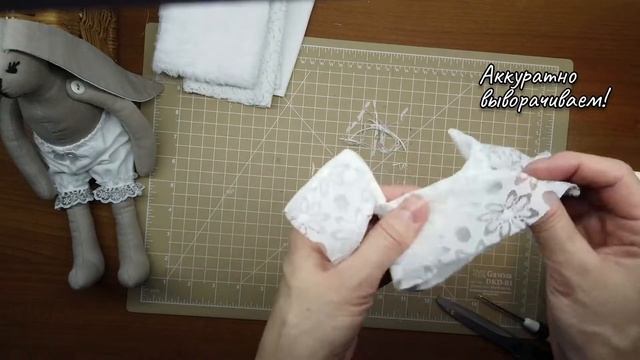 Платье и штанишки для Тильды-кролика с выкройкой. Своими руками. DIY. смотреть онлайн