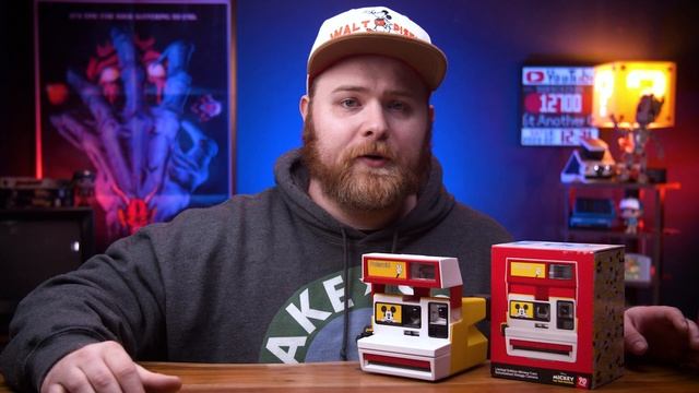 The RARE Mickey Mouse Polaroid camera смотреть онлайн