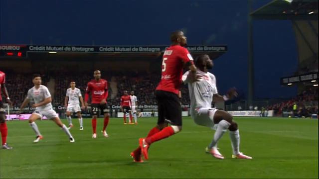 Goal Morgan SANSON (34') / EA Guingamp - Montpellier Hérault SC (2-2)/ 2015-16 смотреть онлайн
