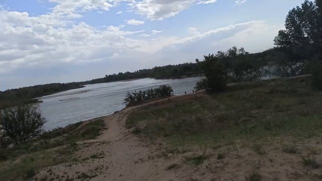 VLOG СЕМЕЙ СОСНОВЫЙ БОР СВЯТОЙ КЛЮЧ РЕКА ИРТЫШ смотреть онлайн
