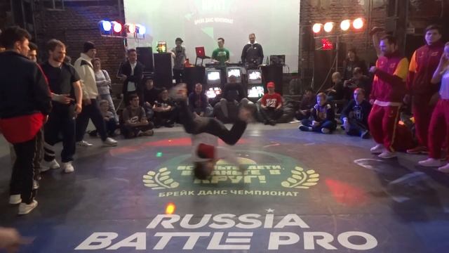 [crew] OBC vs BMT (final) / ВДВ круг / Russia Battle Pro смотреть онлайн