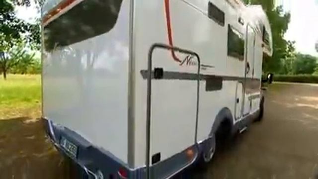 Авто-дом для путешествий всей семьей Burstner Nexxo Family А 630 на базе FORD Transit смотреть онлайн