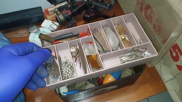ВСЁ ДЛЯ РЫБАКОВ И РЫБАЛКИ СНАСТИ ВСЯКАЯ ВСЯЧИНА БАРАХОЛКА ОСТРОВ СОКРОВИЩ УЛ ЛЕНИНА 130 С 10 ДО 14 смотреть онлайн