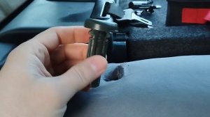 Замена направляющего подголовника ВАЗ 2112