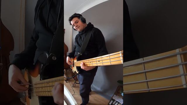 Spin Doctors - Two Princes (Bass Cover) +FREE TABS смотреть онлайн