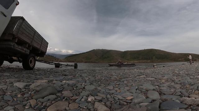 Первый заплыв Катунь смотреть онлайн