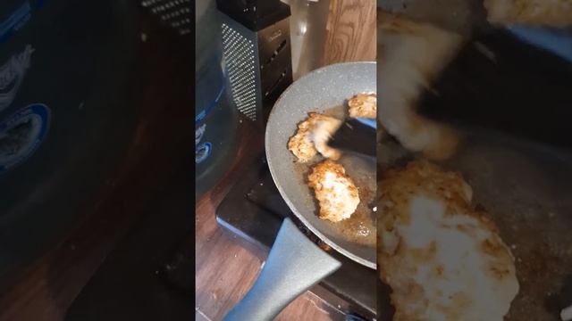 Дача день за днем. Куриные котлеты, быстро и вкусно. смотреть онлайн