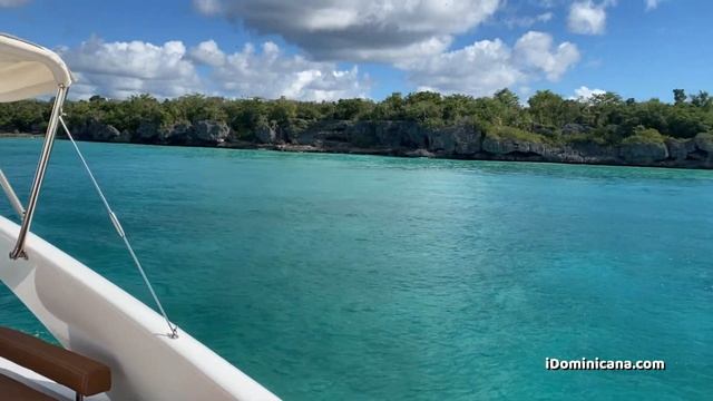 Яхта в Доминикане (аренда): Ferretti 62 ft - iDominicana.com смотреть онлайн