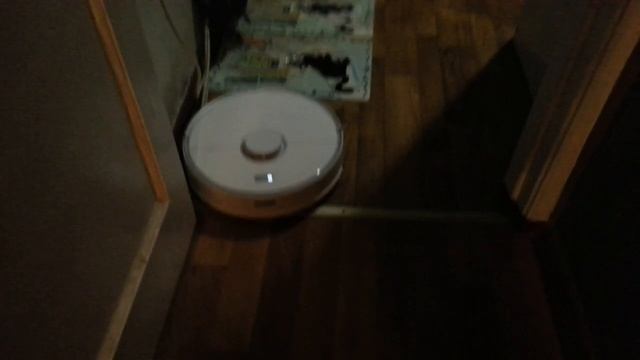 Roborock S5 Max. Первый запуск. Коридор & Кухня смотреть онлайн
