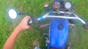 ОБУЧАЮ НОВИЧКА ЕЗДИТЬ НА МОТОЦИКЛЕ МИНСК 125 / МИНЧАК