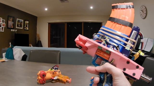 Full Auto Jolt | Brushless | Mag Fed смотреть онлайн