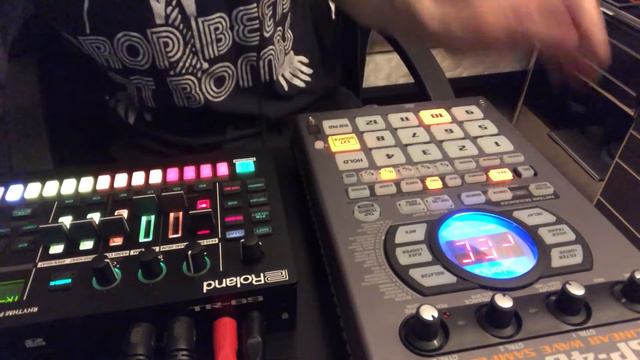 SP-404sx + TR-6s /// Lo-Fi House - "When We Fell In Love" смотреть онлайн