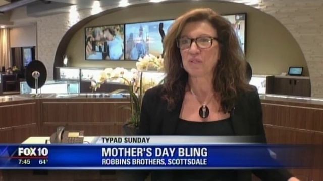 Phoenix Reporter Ty Brennan Shops Robbins Brothers Engagement Rings смотреть онлайн