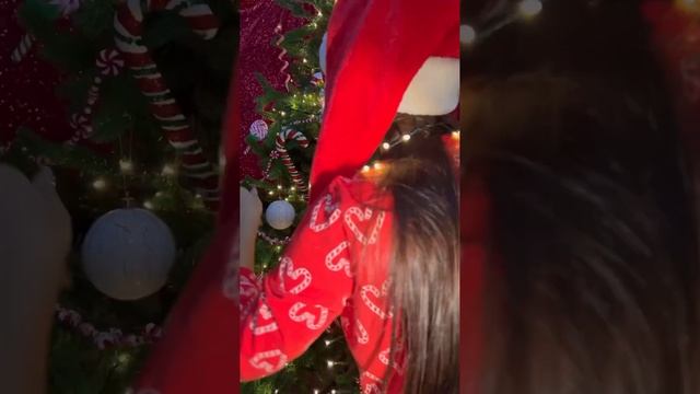 Невероятно “вкусная “ елка. Новогодний декор 2024 смотреть онлайн