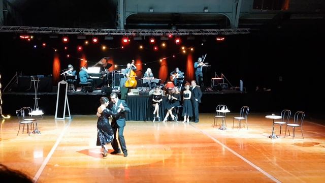 Ernesto Balmaceda & Stella Báez ❤ La Vida Es Una Milonga - Hyperion Ensemble @Tarbes en Tango 2018 смотреть онлайн