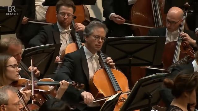 Людвиг ван Бетховен - Симфония №3 «Героическая». смотреть онлайн