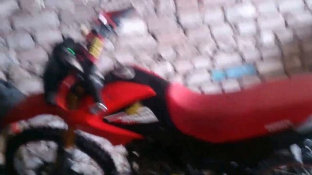 Заводим ТТR 250 зимой смотреть онлайн