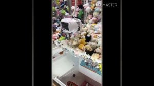 АВТОМАТ С ИГРУШКАМИ. Как Достать Мягкую Игрушку из Игрового Автомата  娃娃機殺手！