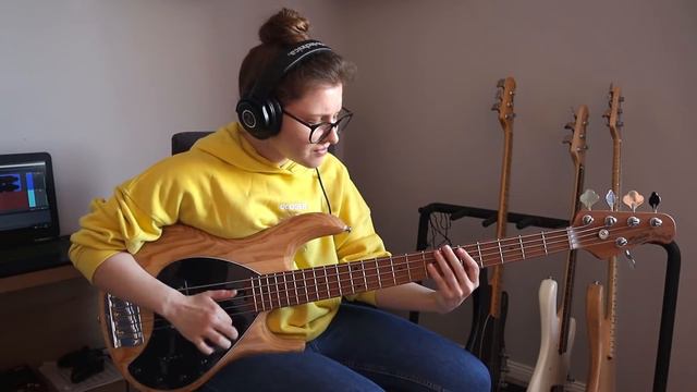 Majid Jordan - Waves Of Blue (Bass Cover) смотреть онлайн