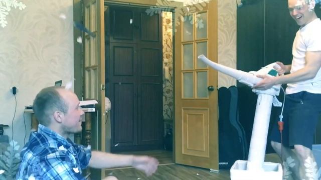 Конфетти - пушка для Бумажного Шоу. Тюмень смотреть онлайн