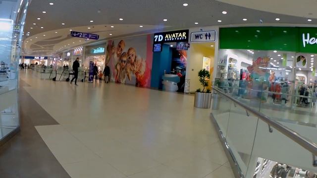 САМЫЙ КРУПНЫЙ ТОРГОВЫЙ ЦЕНТР смотреть онлайн