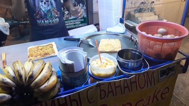 Блинчики с бананом и шоколадом, а так же с манго и шоколадом