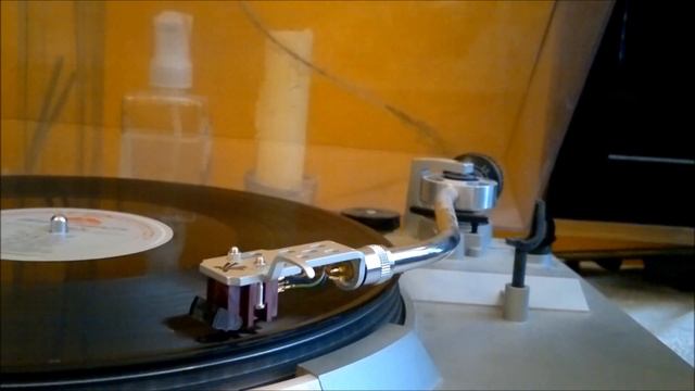 Denon DL-110 On Technics Sl-230