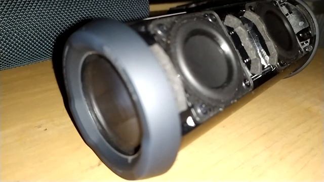 JBL FLIP ESSENTIAL BASS TEST смотреть онлайн