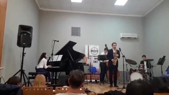 Данил Сулаев 1. Autumn in New York - Vernon Duke 2. Elation - Vincent Herring смотреть онлайн