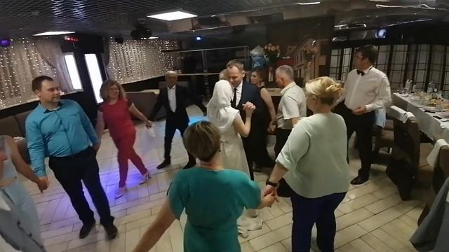 Обряд на свадьбе. У невесты снимается фата. Супруги Евгения и Александр ДОВНАР. Минск 23 июня 2023. смотреть онлайн