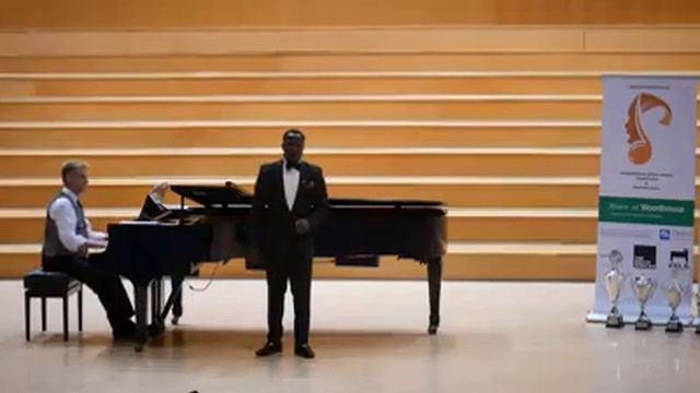 Solly Motaung Bass-Baritone смотреть онлайн