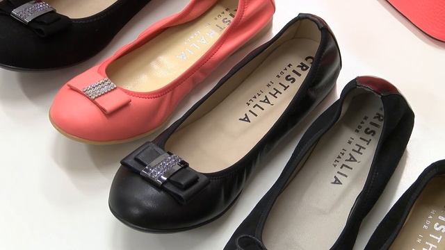 TRENDY знает, какая обувь сегодня в тренде смотреть онлайн