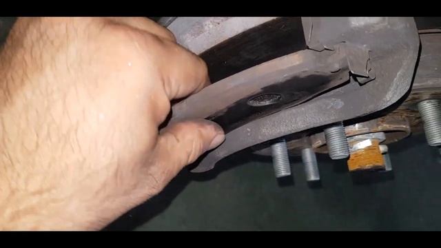 Troca das pastilhas de freio da Nissan Frontier Atack 2.3 16v 2020 смотреть онлайн