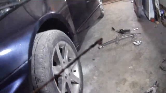 Ремонт стеклоподьемника Мицубиси Галант 1999 года. смотреть онлайн