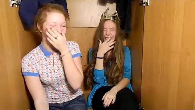 Видео в шкафу: Звонок незнакомцу смотреть онлайн